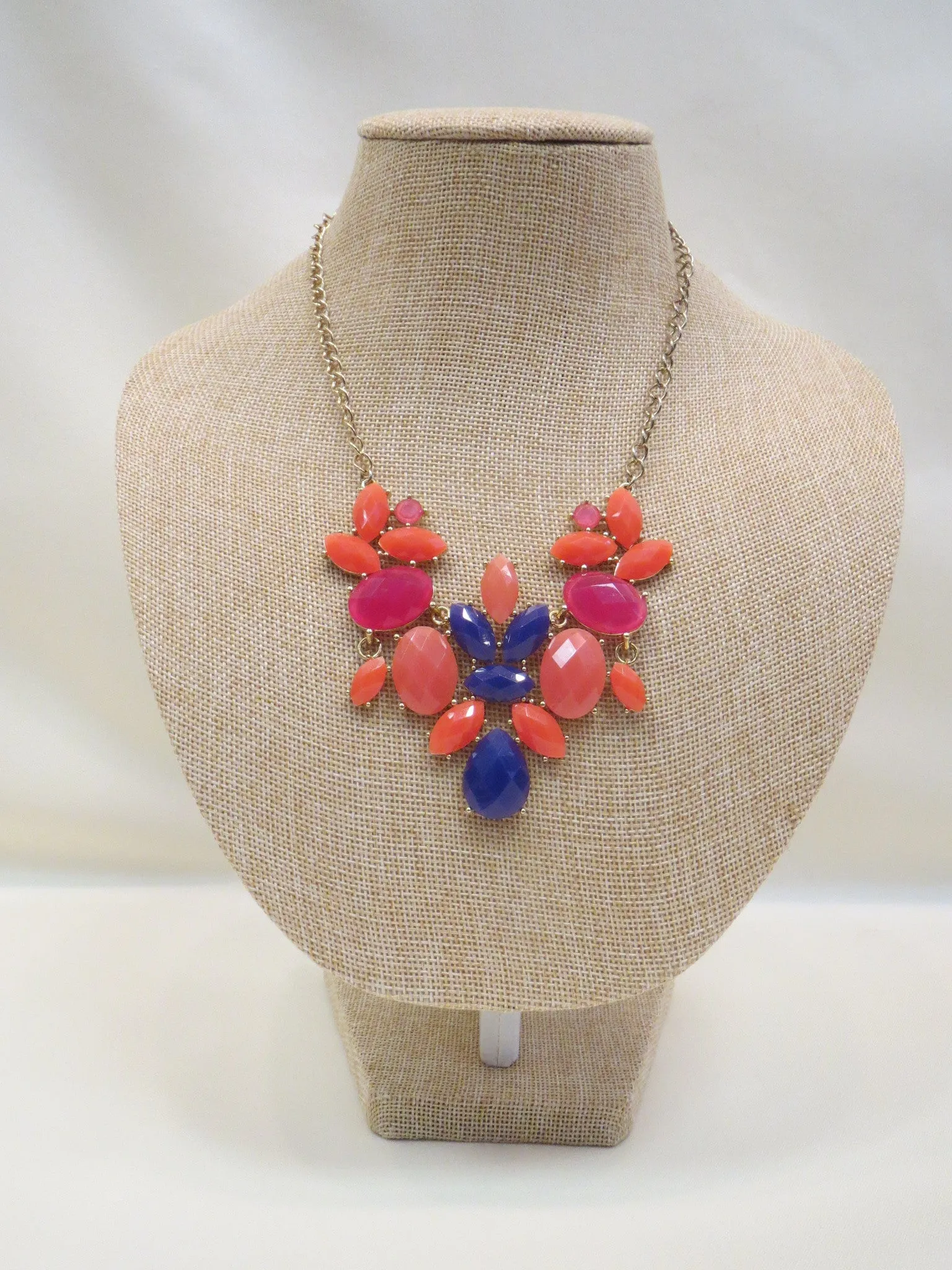 ADO | Bib Necklace Multi Color