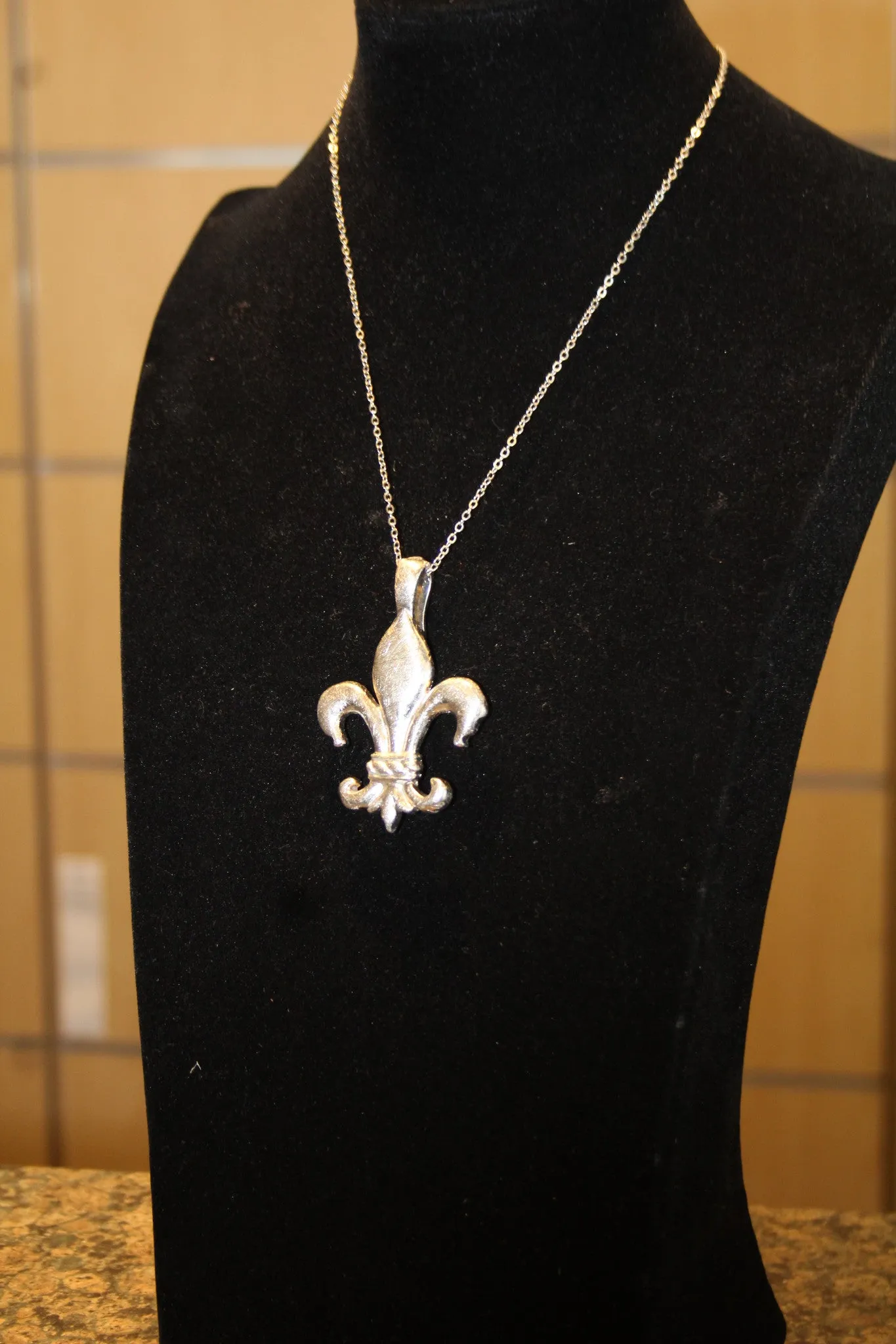 ADO | Brush Metal Fleur De Lis Pendant