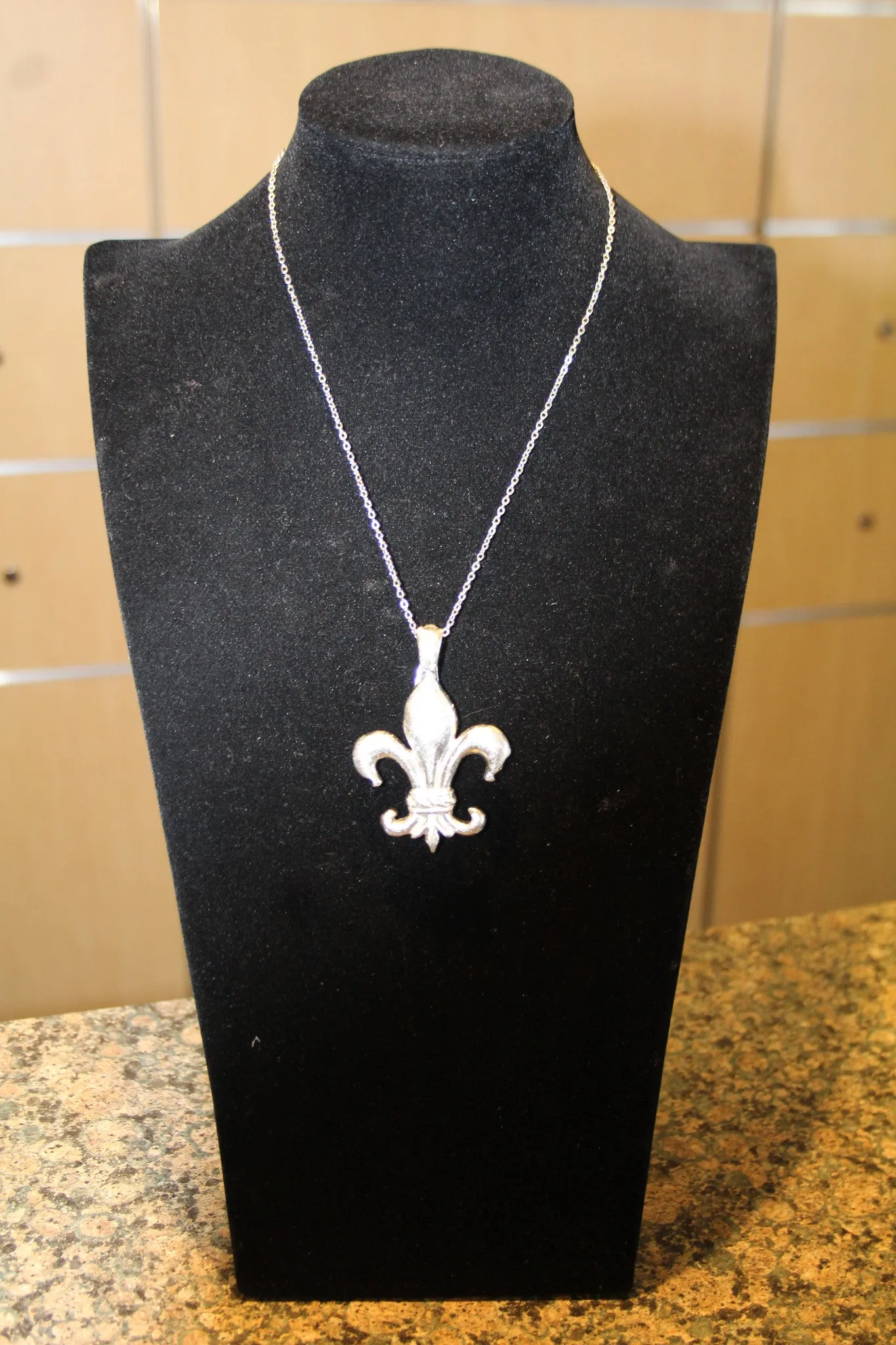 ADO | Brush Metal Fleur De Lis Pendant