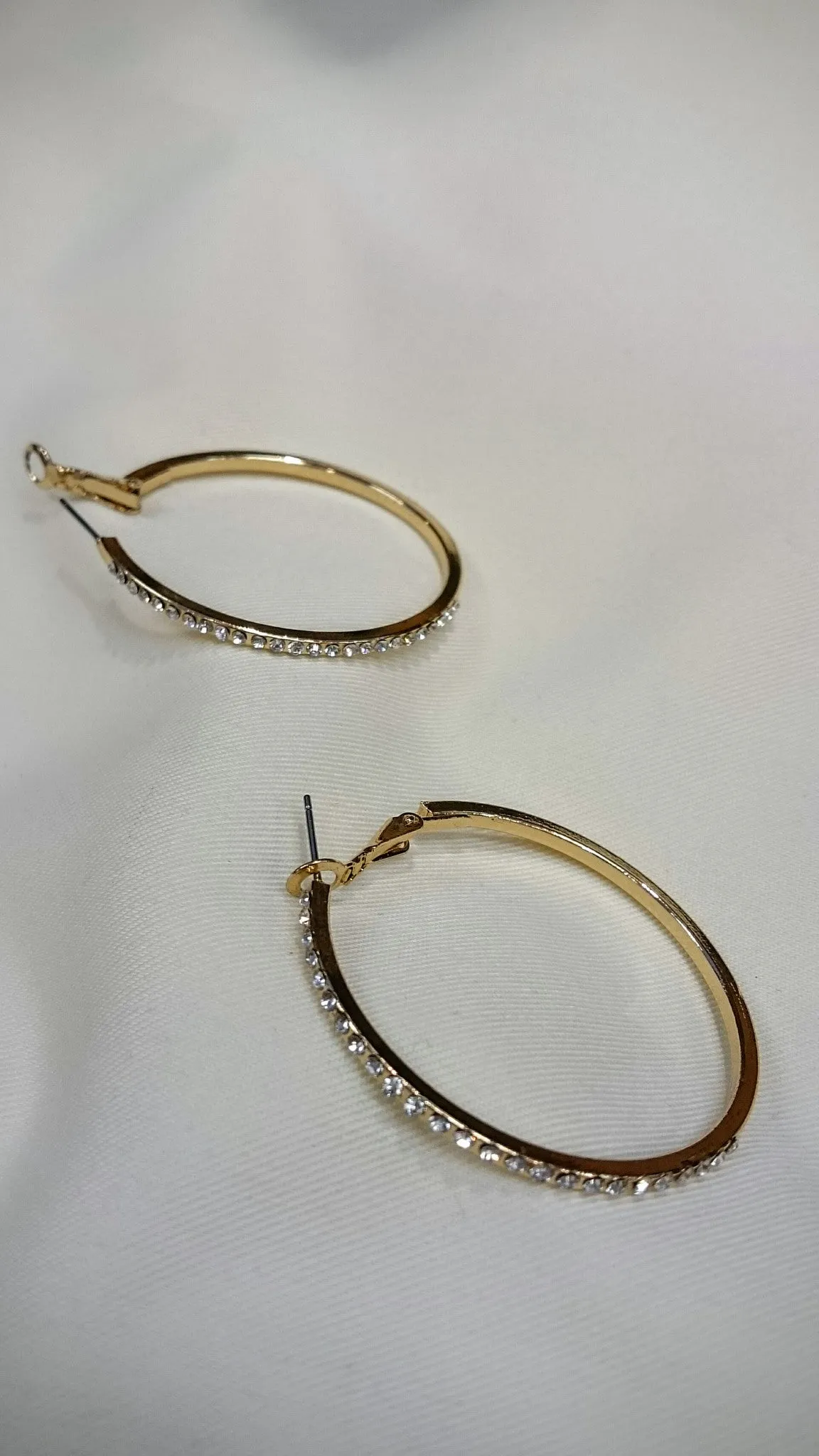 ADO | Diamond Hoop Earrings Gold