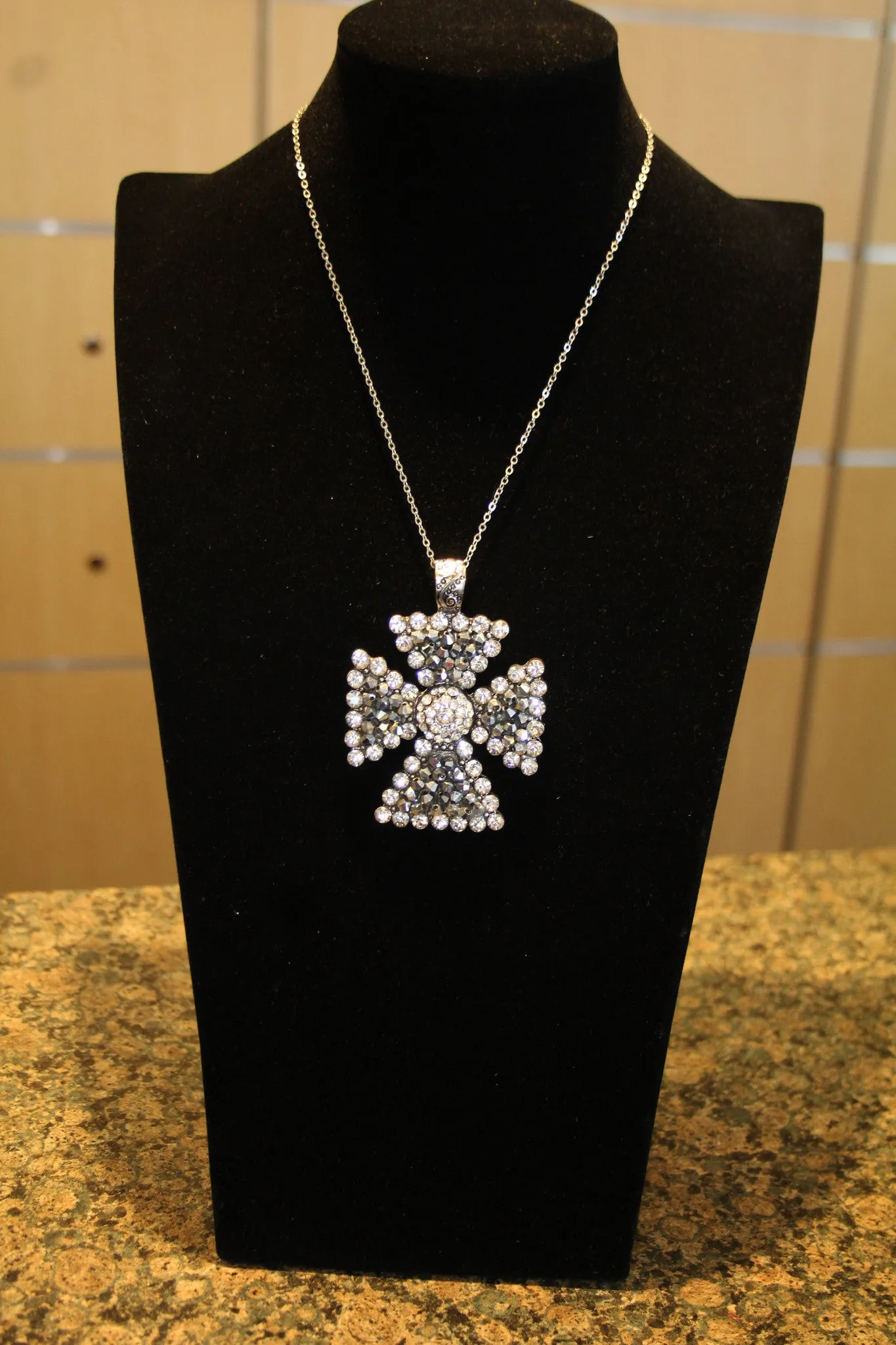 ADO | Embellished Cross Pendant Silver