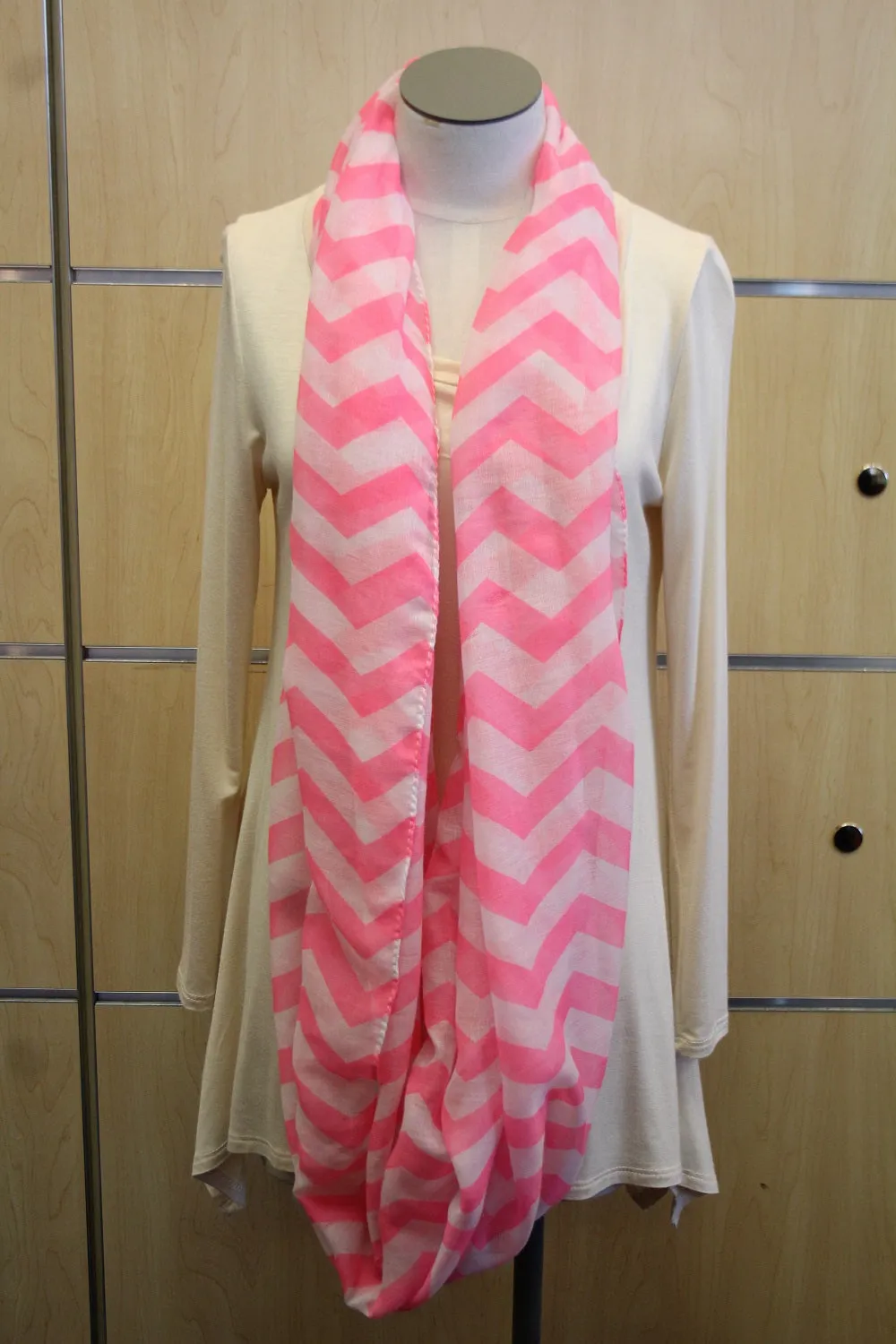 ADO | Infinity Pink and White Chevron Scarf