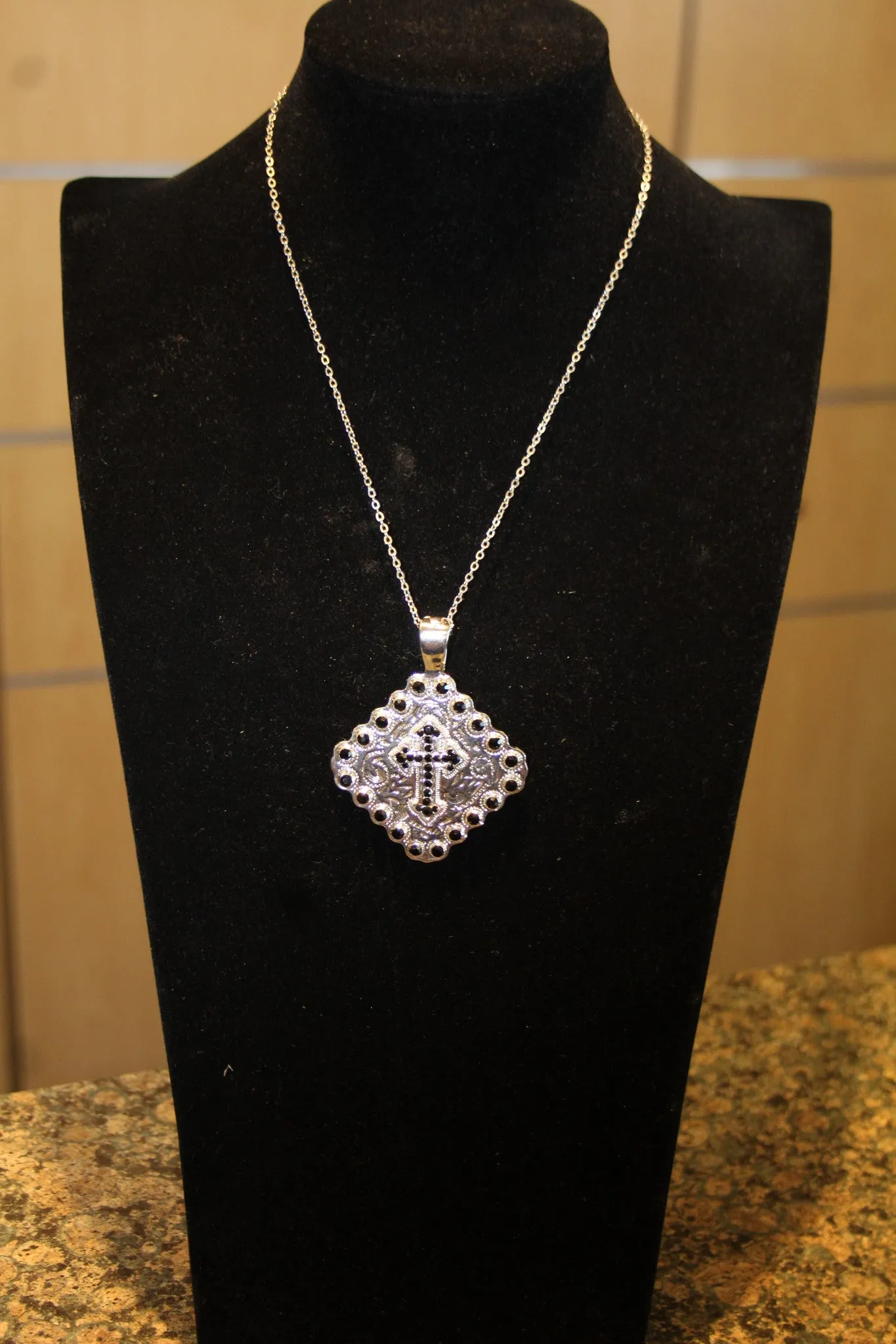 ADO | Square   Cross Pendant Silver