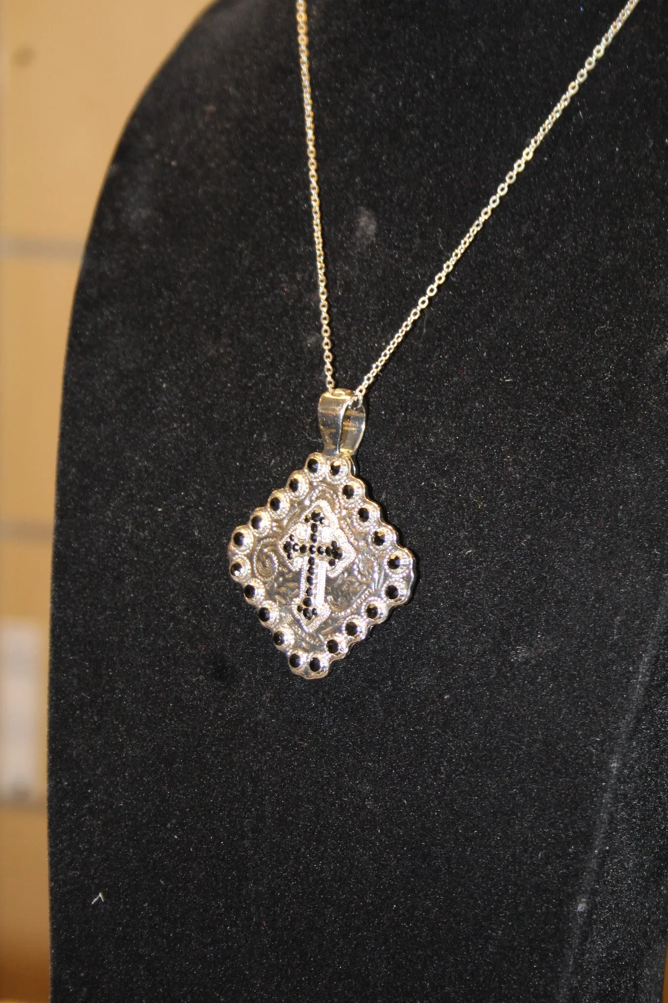 ADO | Square   Cross Pendant Silver