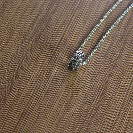 Boutique Cross Spears Pendant Necklace