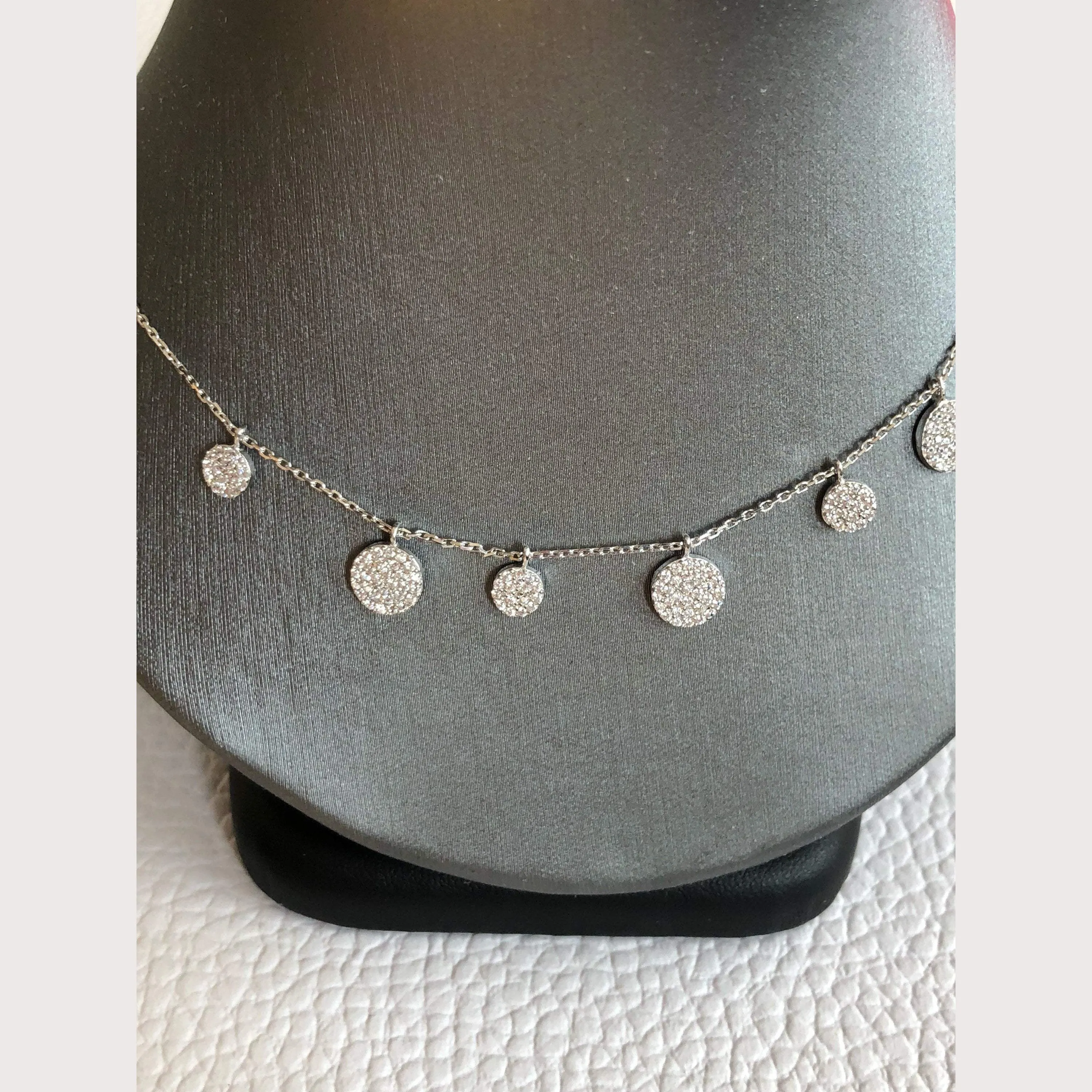 Dangling Disc Necklace