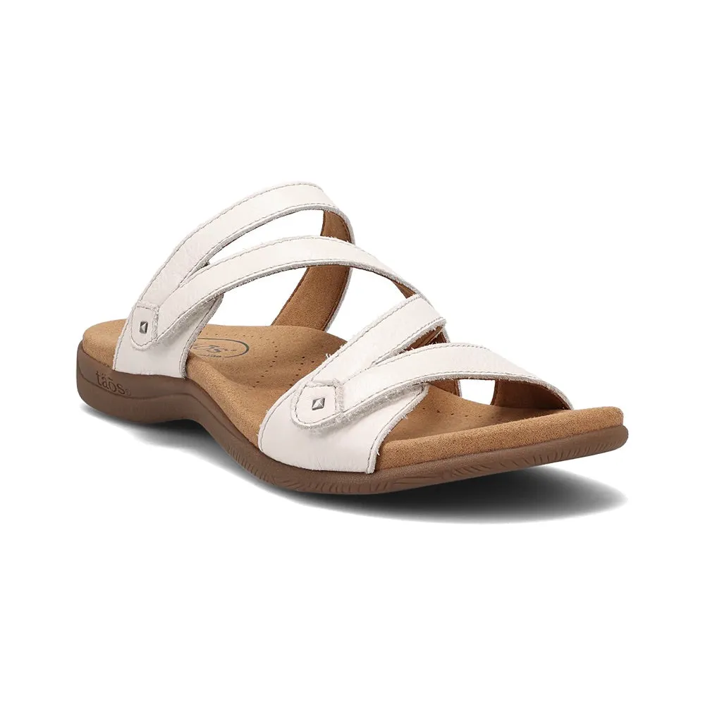 Double U (White)