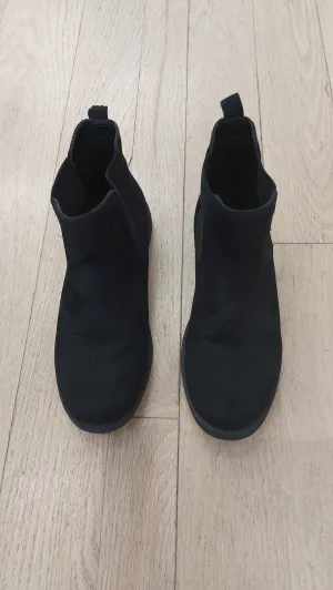 H&M black boots
