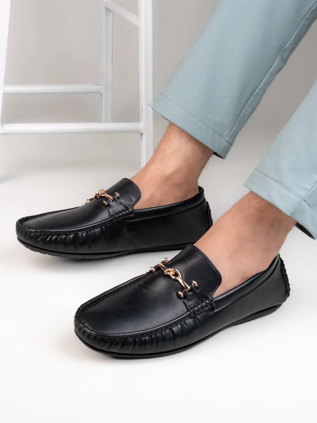 Hydes N Hues Black Loafers for Men