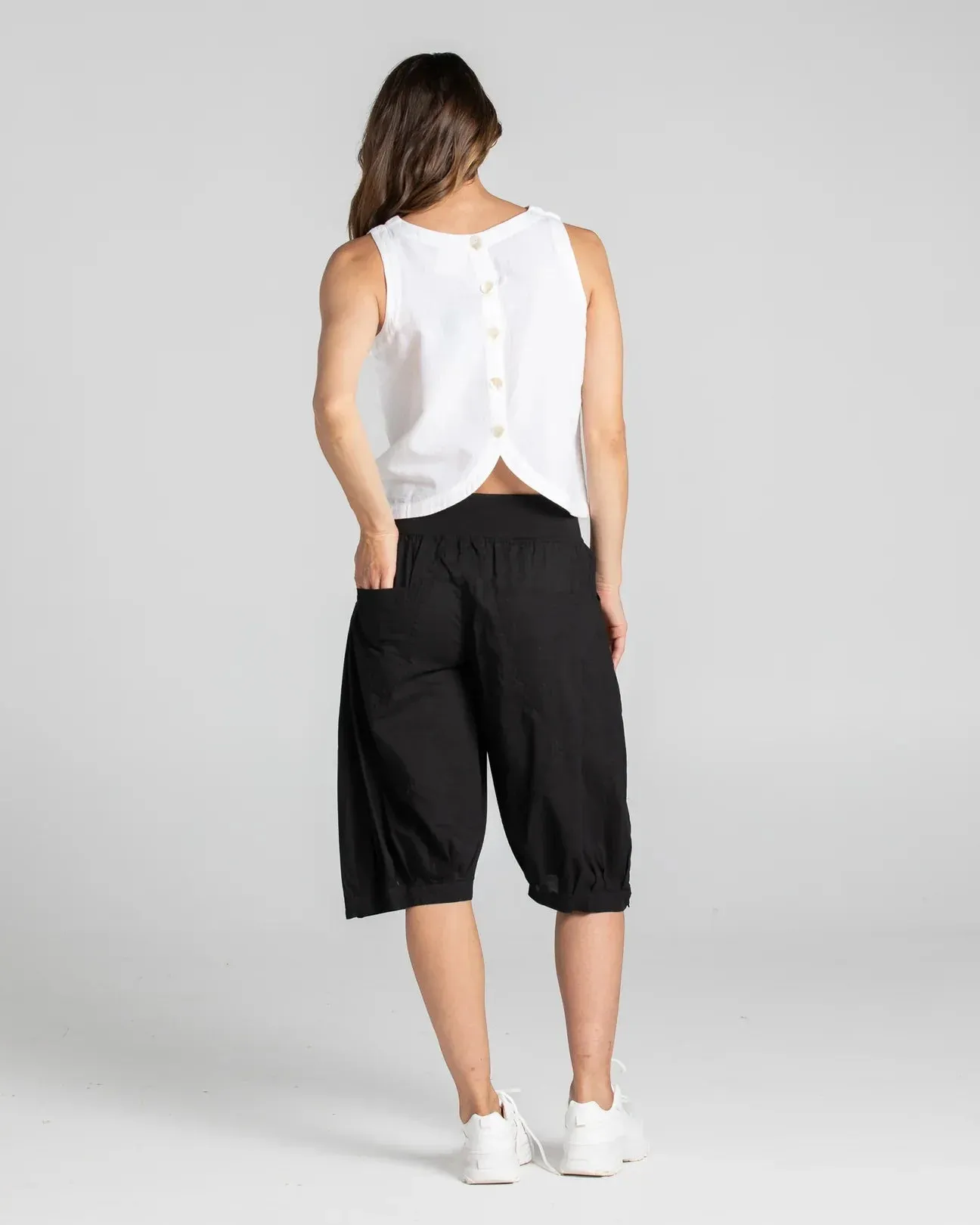 Jada Short Basic - Black