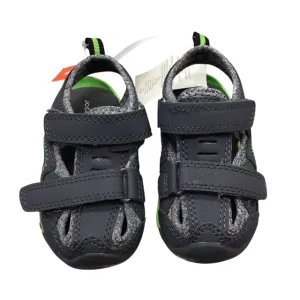 Joe Fresh NWT Boy's Grey Sandals Size 7