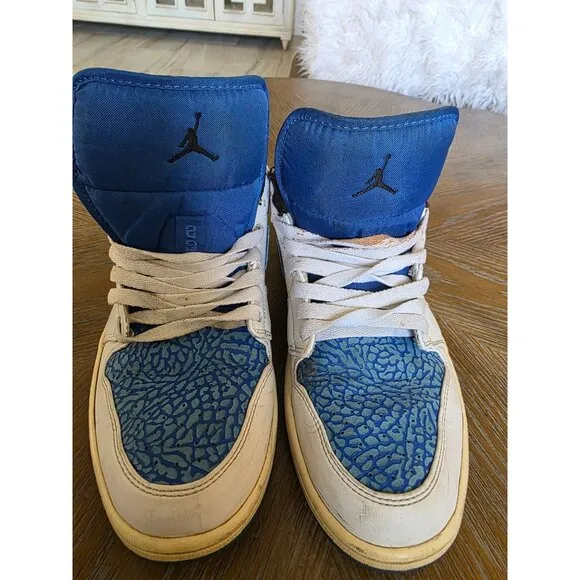 Jordan 1 Retro Low Men’s Size 10 White Sport Blue Leather 553558-104 Sneaker