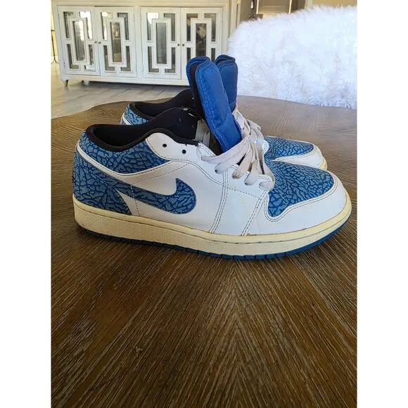 Jordan 1 Retro Low Men’s Size 10 White Sport Blue Leather 553558-104 Sneaker