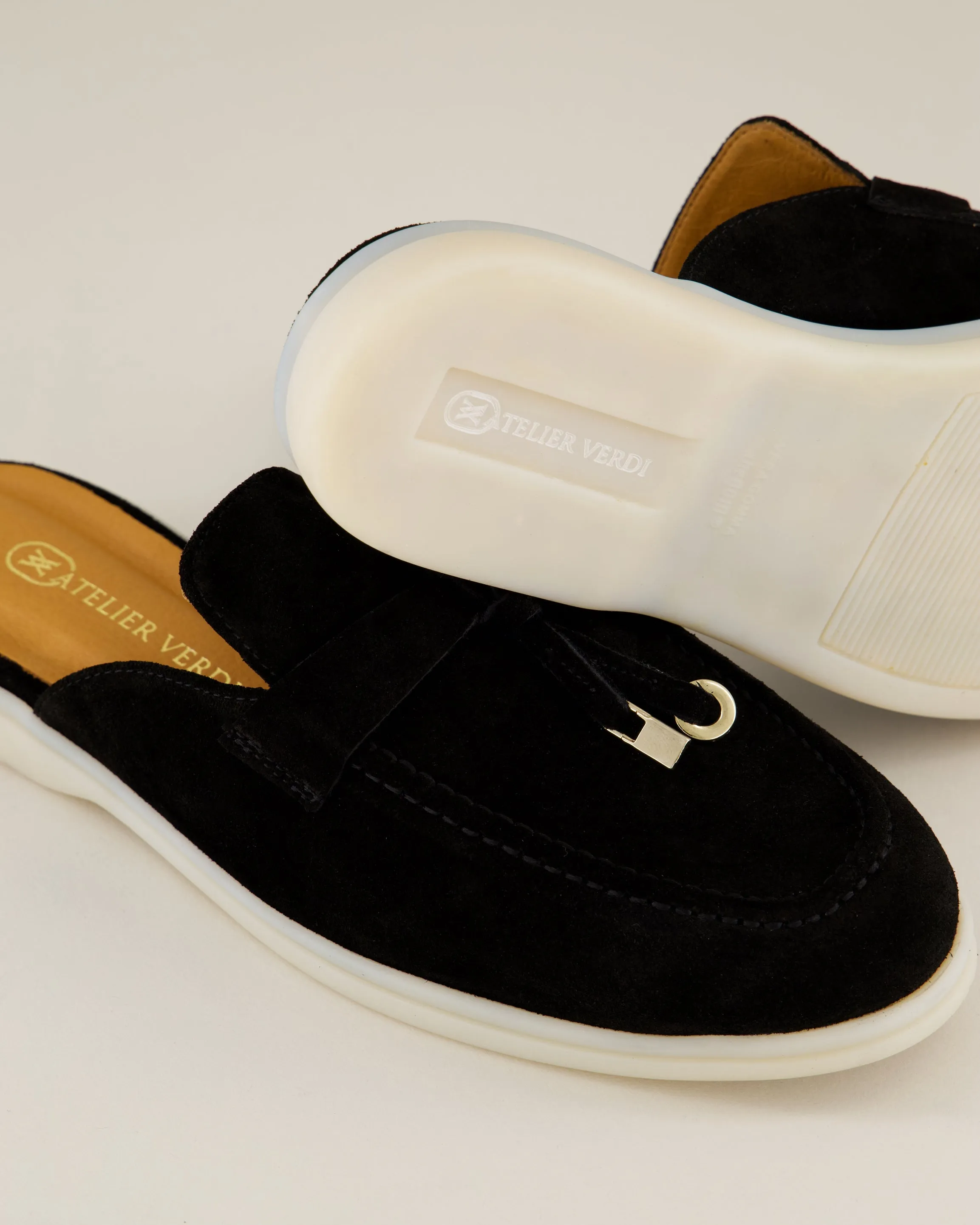 Julia Slip-on Loafer  AVWSL01-Black