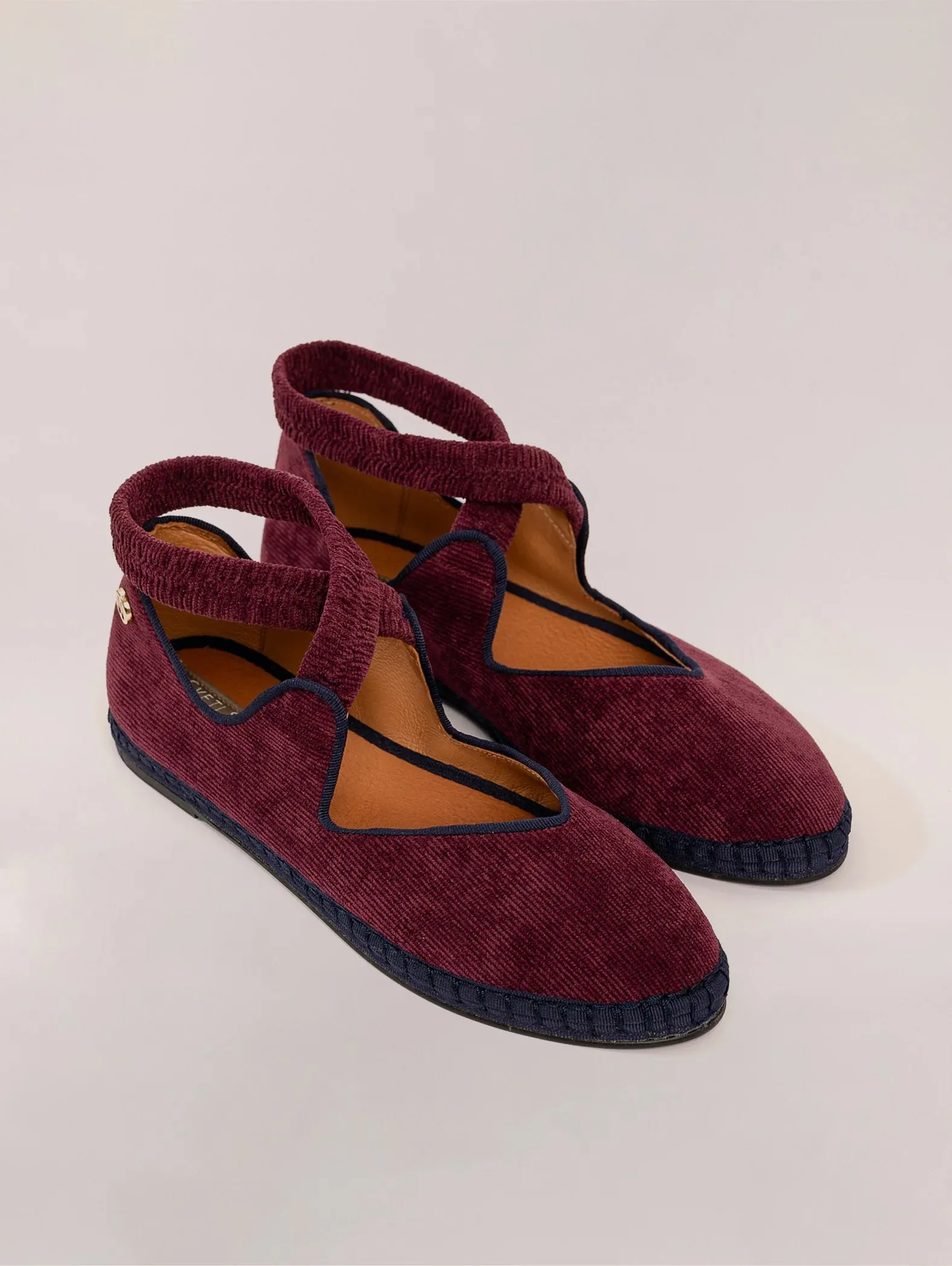 Loafers Wine