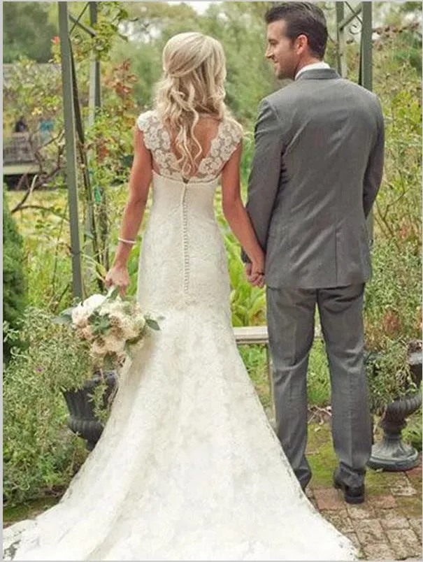 Mermaid Lace Sleeveless Wedding Dresses,Train V-neck Wedding Dresses