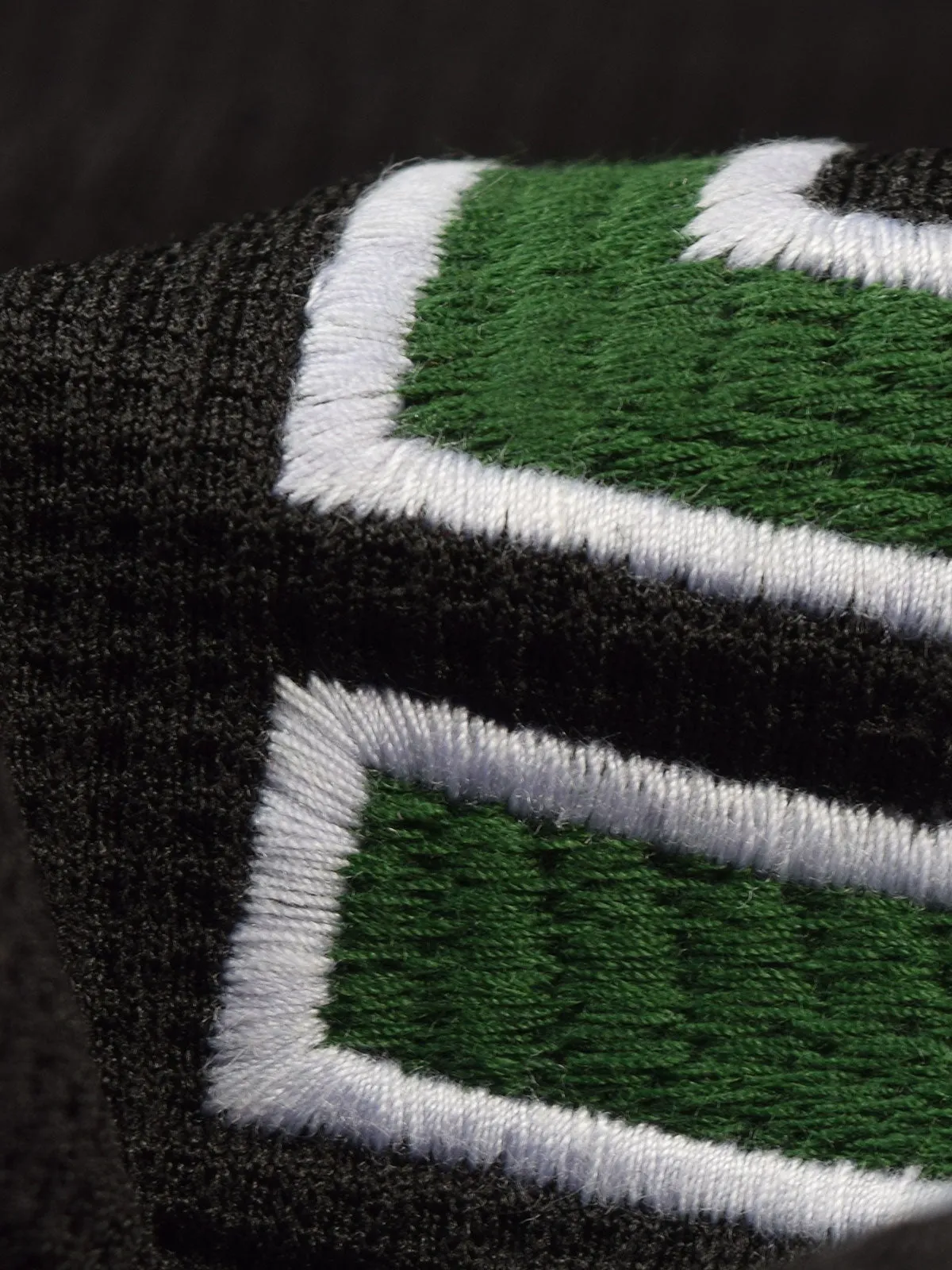 Milwaukee Bucks: Classic Track Pants - Black