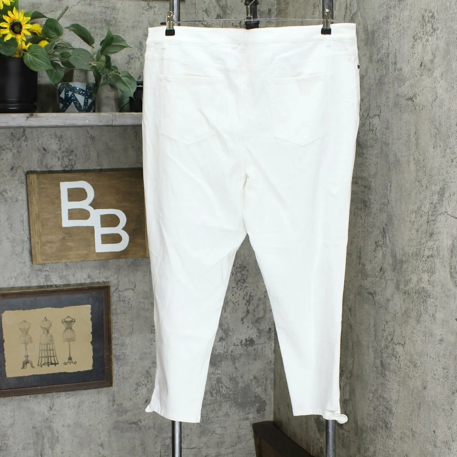 MOTTO Women's Plus Size Stretch Sateen 5-Pocket Tie-Hem Cropped Pants