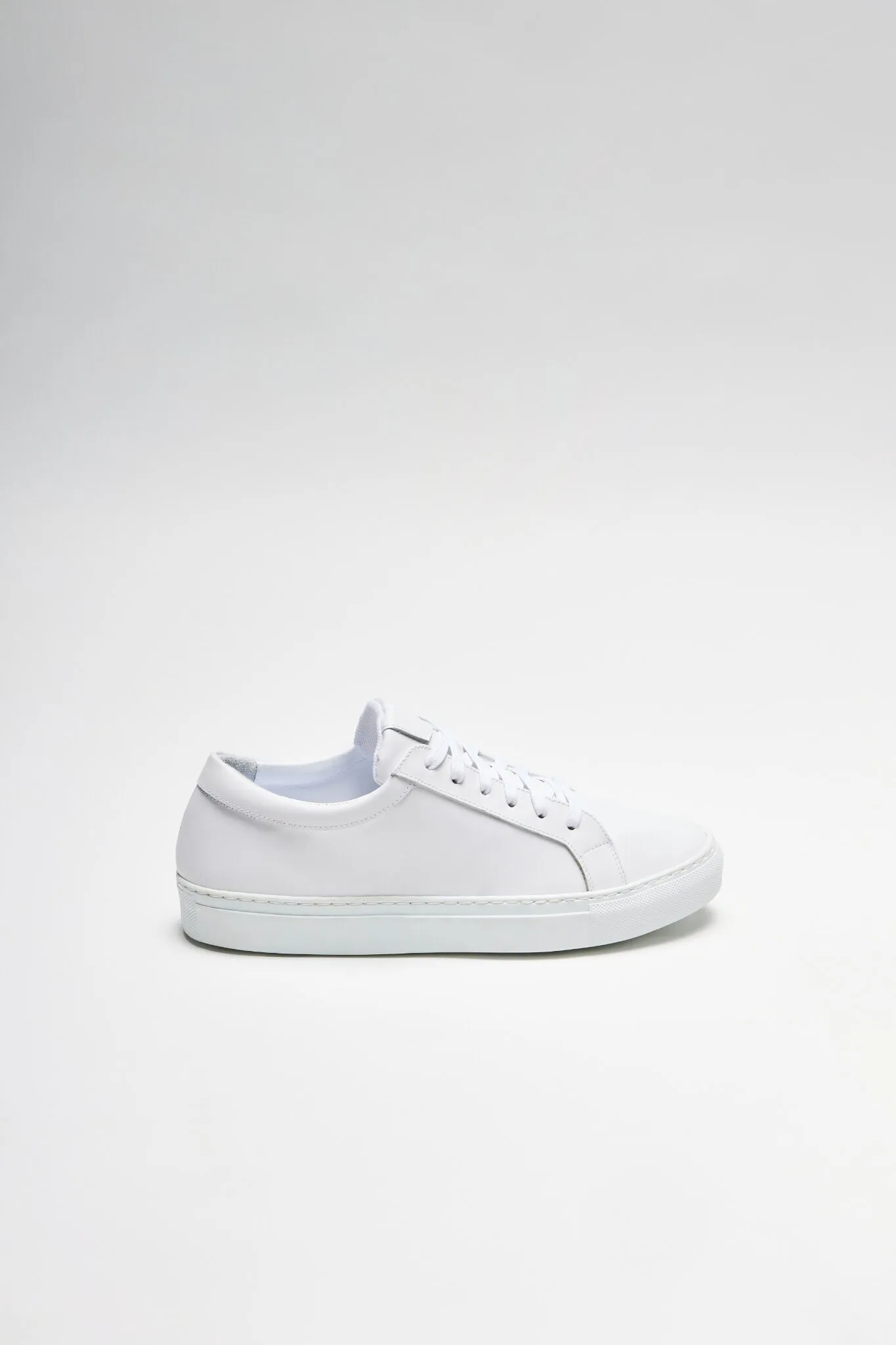 NASTEE Unisex Weiß