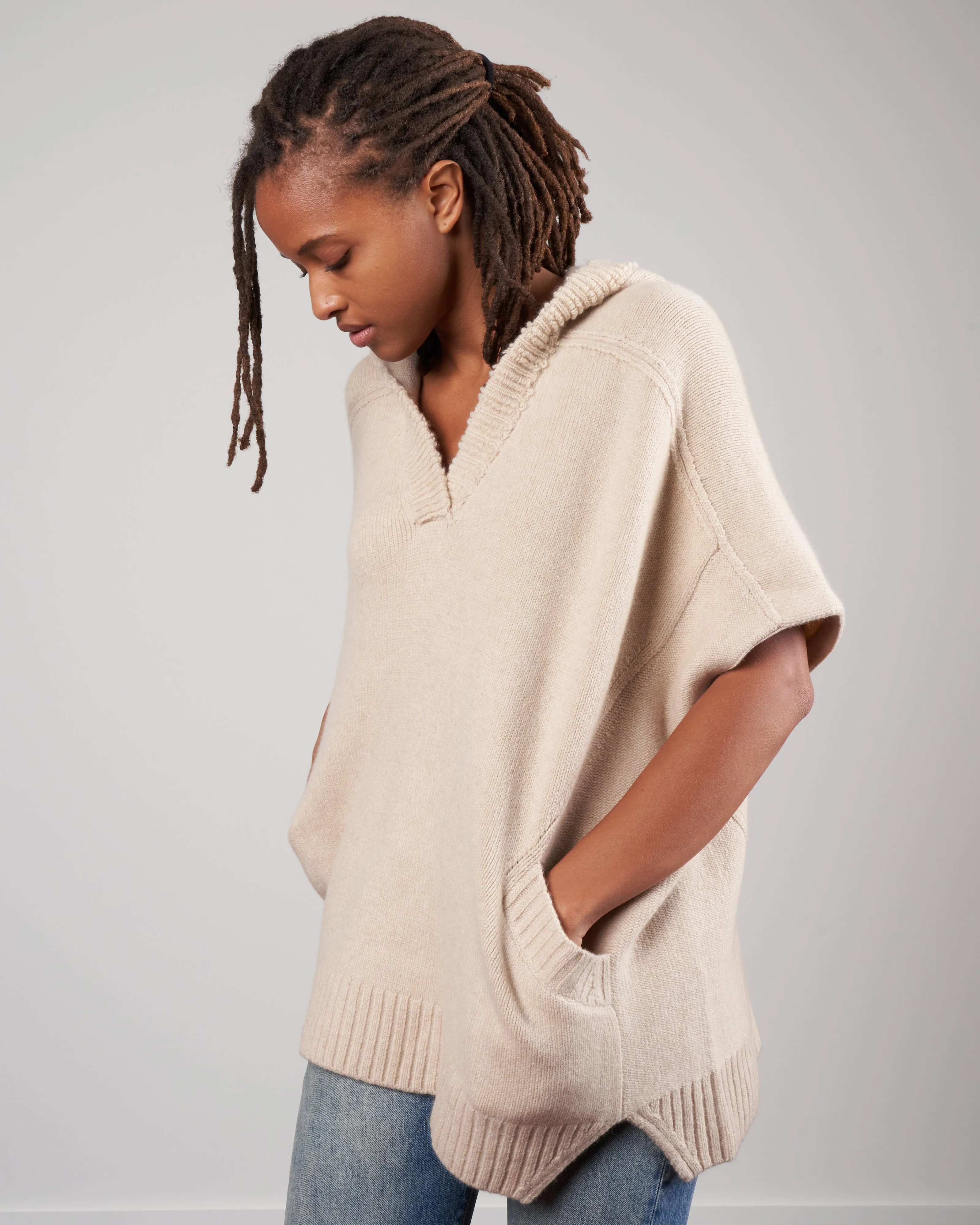 neo loop poncho - sand eco cashmere