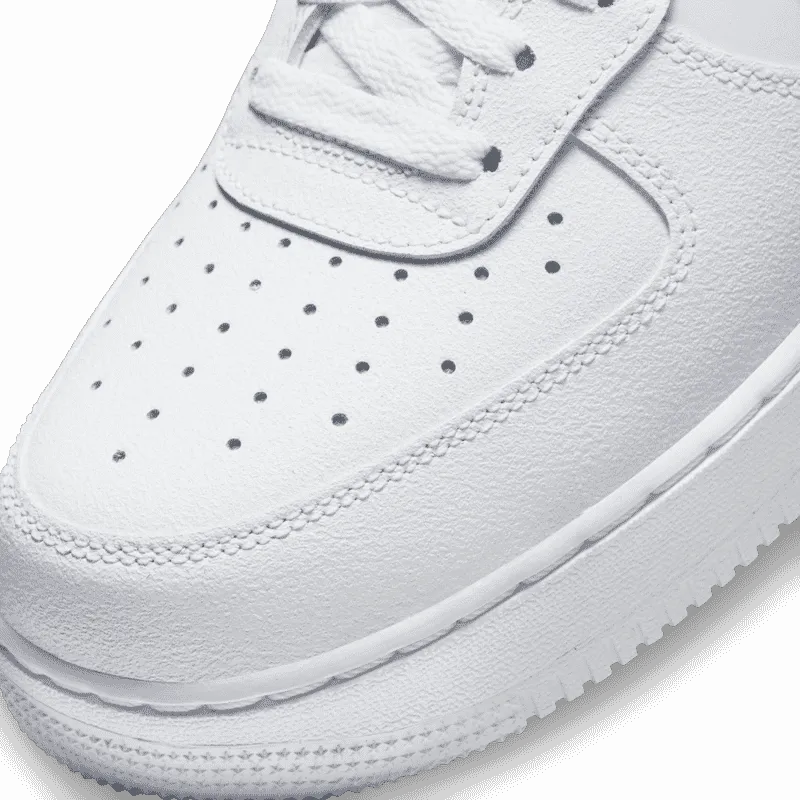 NIKE AIR FORCE 1 '07