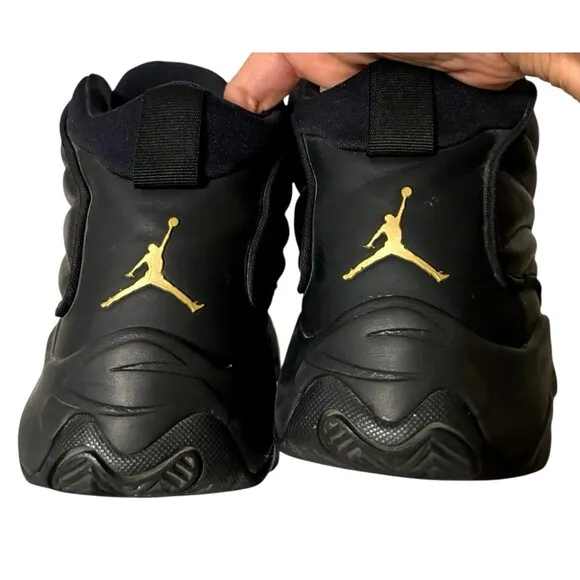 Nike Air Jordan Pro Strong Black Size 5.5Y Basketball Shoes 407484-010