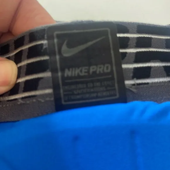 Nike Women’s Pro Padded Basketball Compression Shorts Blue Medium