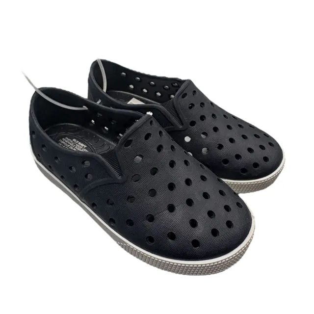 Old Navy Boy's Navy SANDALS Size 7