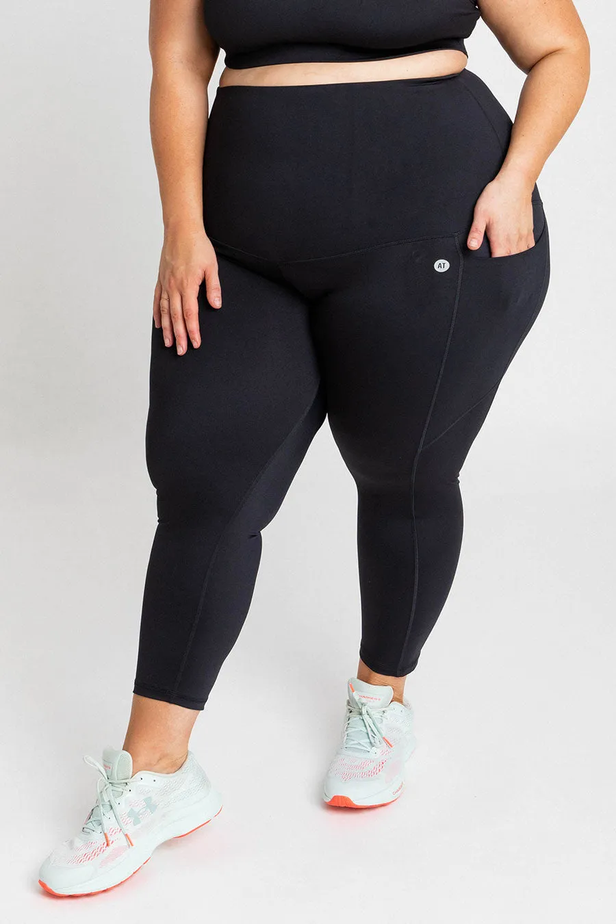 Postpartum Recovery 7/8 Length Legging with Pockets - Black