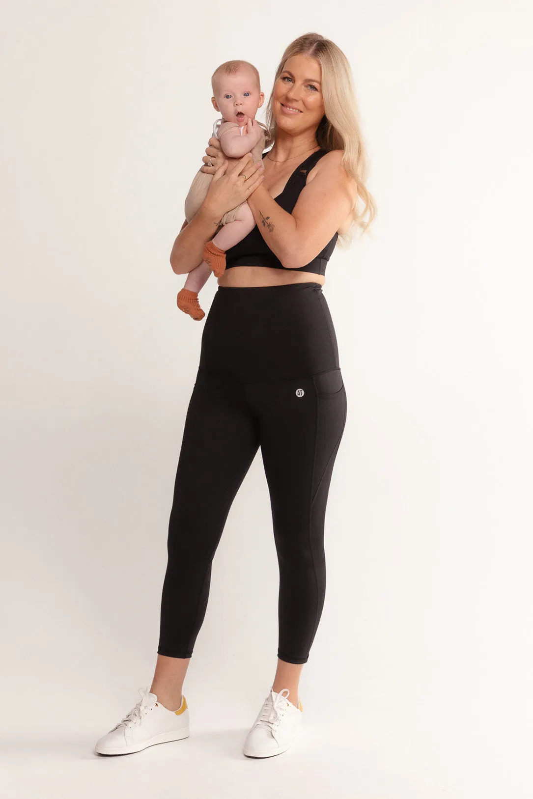Postpartum Recovery 7/8 Length Legging with Pockets - Black