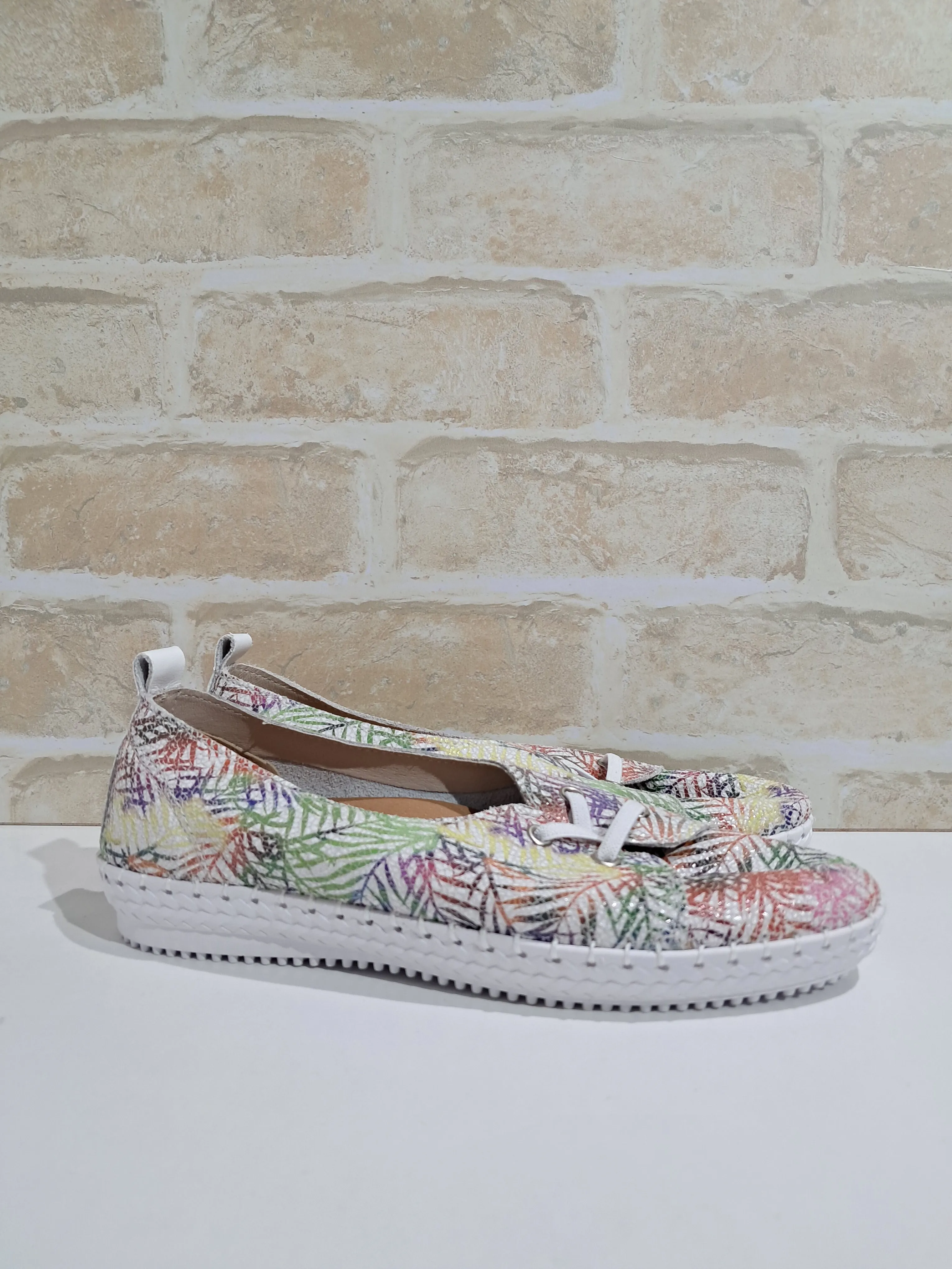 Shine Floral Multi by Baylane