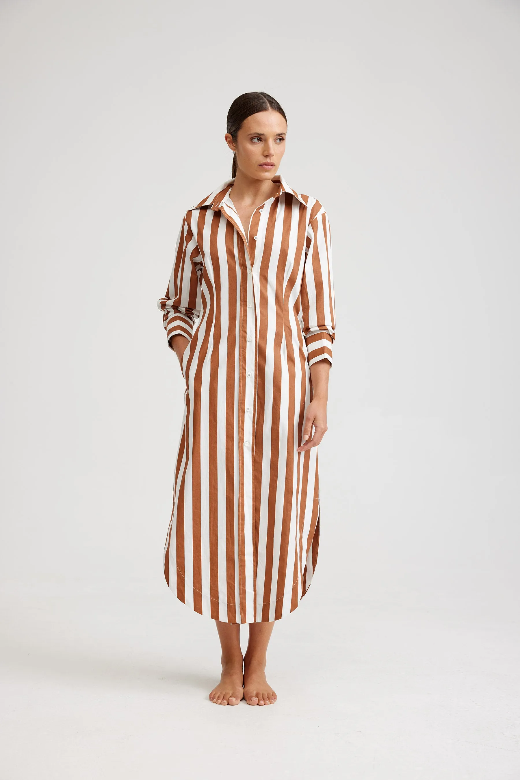 THE FINN DRESS IN CIGAR/OPTIC STRIPE