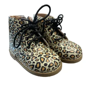 Tiny Toes Nation Girl's Leopard Lyla Boots Size 4