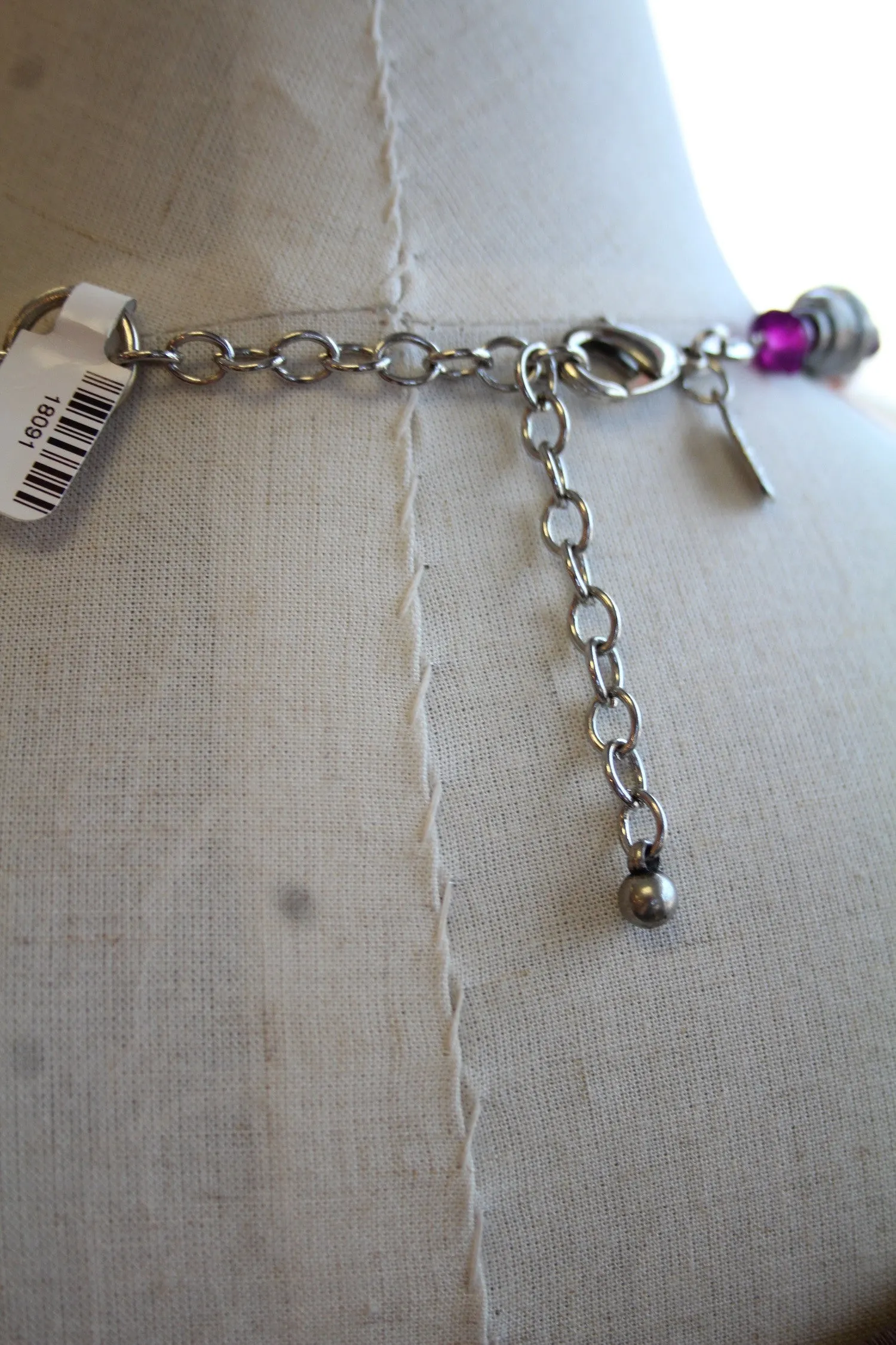 Treska | Beaded Necklace with Pendant
