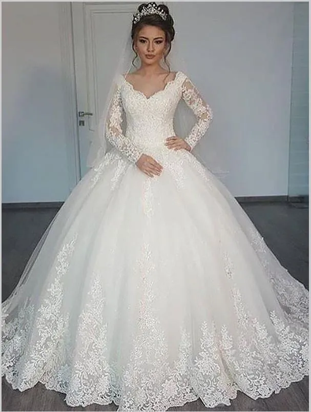 Tulle V-neck Long Sleeves Wedding Dresses Court Train Ball Gown