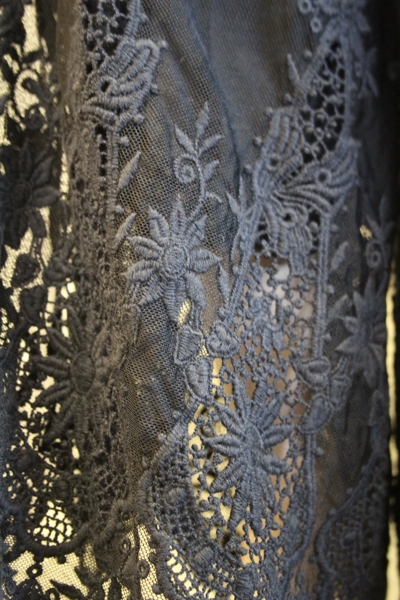 Urban Mango | Lace Jacket/Cardigan Black